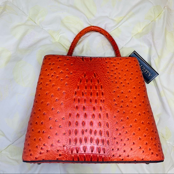 Deluxity Los Angeles Bags Deluxity Los Angeles Luxurious Crossbody